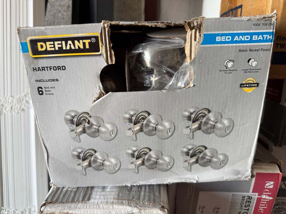 Defiant Hartford Satin Nickel Bed and Bath Door Knobs (6-Pack)